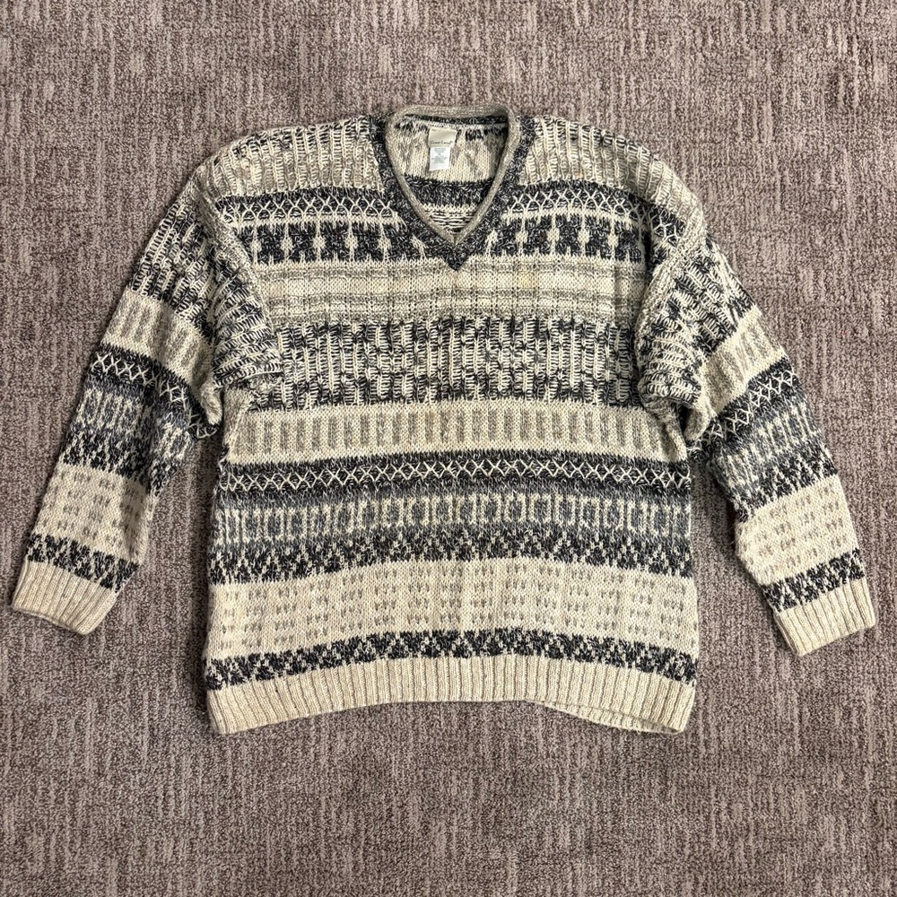 Vintage Great Land men’s knit v neck sweater size XL, tan brown